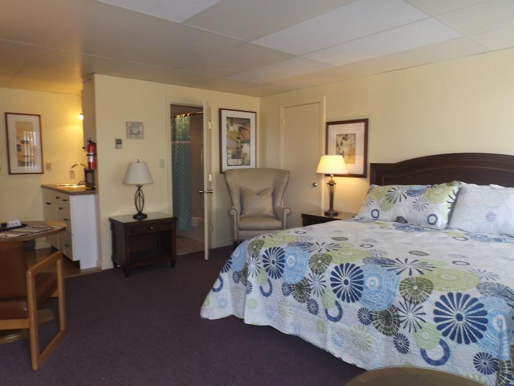 Footbridge North Hotel 3*